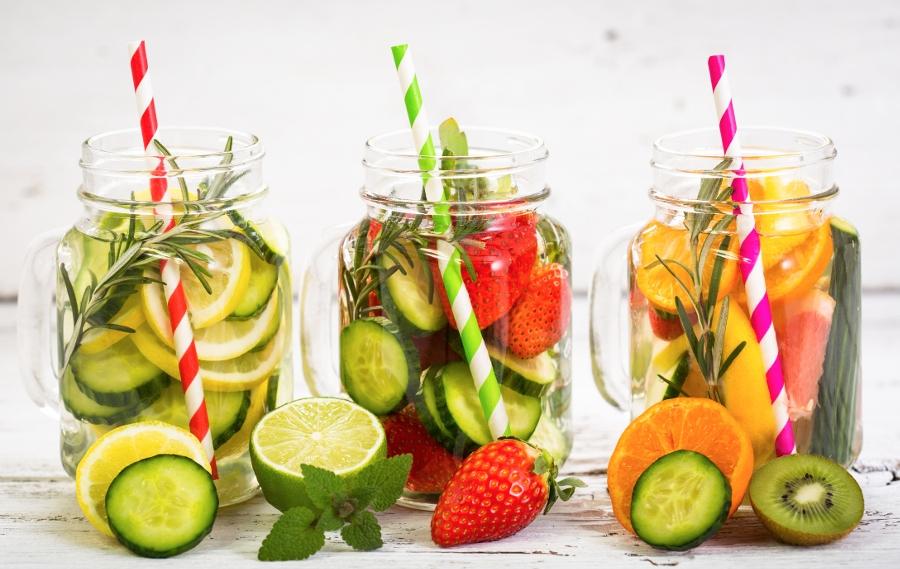 How to Make Fruit-Infused Water